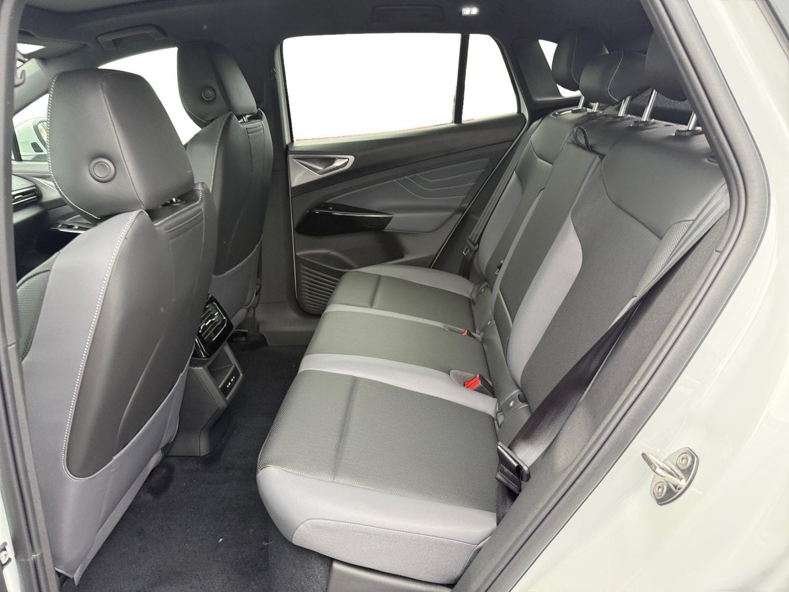New 2026 Volkswagen ID.4 Pro S RWD image 16