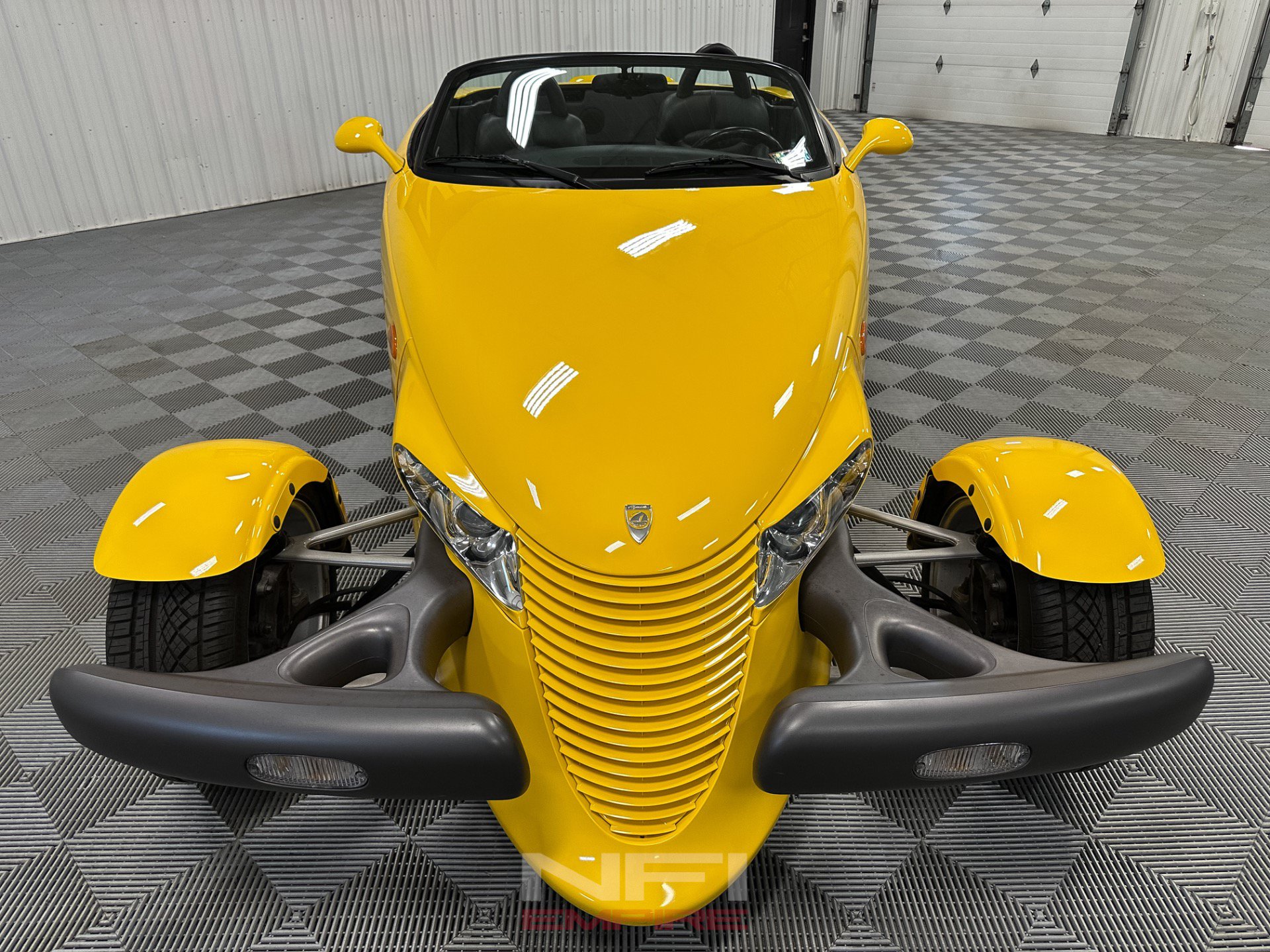 Used 1999 Plymouth Prowler RWD image 7