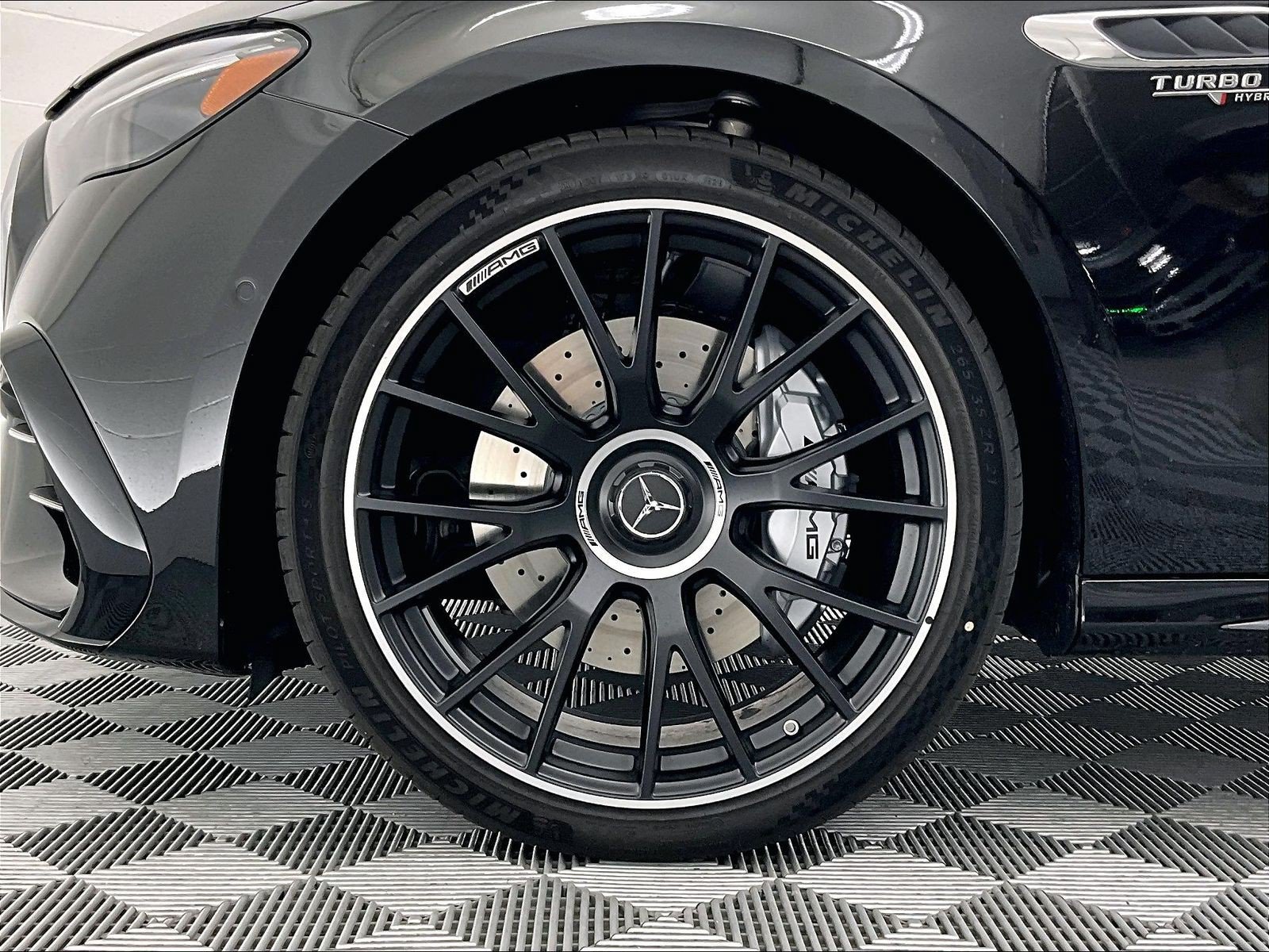New 2026 Mercedes-Benz E 53 AMG e 4MATIC Wagon image 10