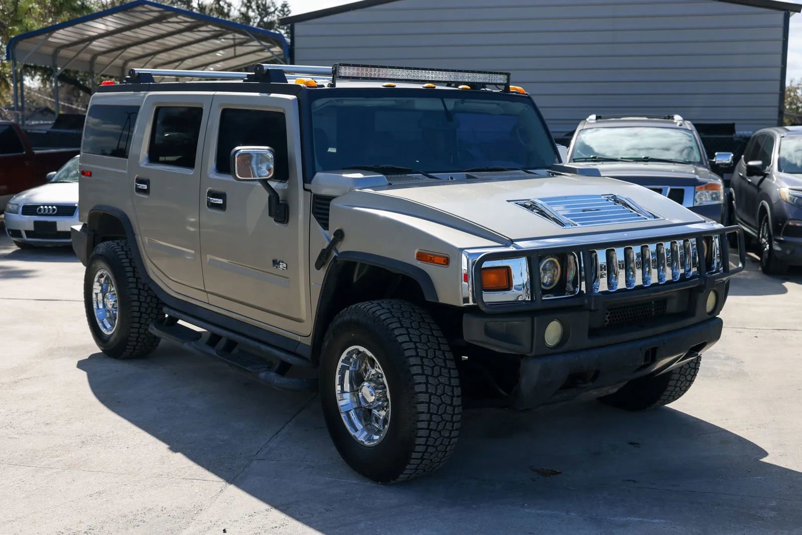 Used 2003 HUMMER H2 w/ Preferred Equipment Group image 8