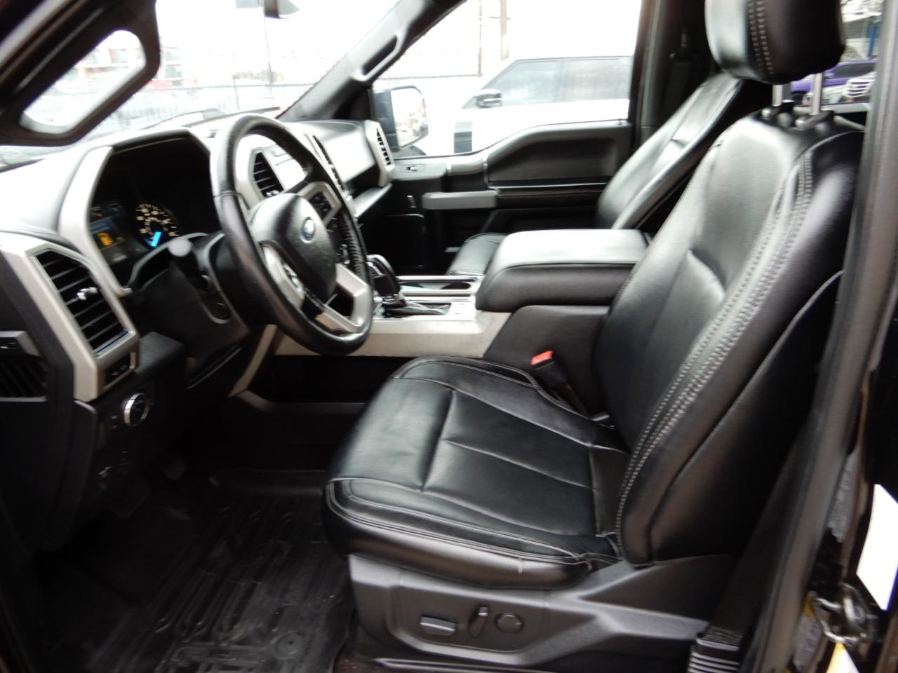 Used 2019 Ford F150 Lariat w/ Equipment Group 502A Luxury image 10
