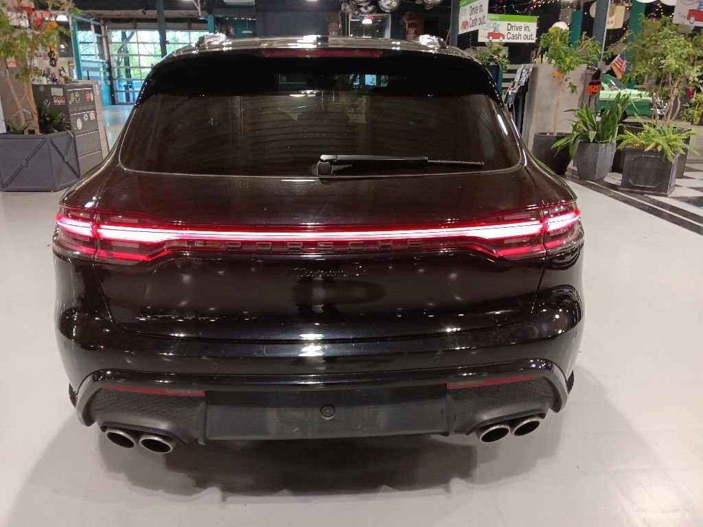 Used 2024 Porsche Macan S AWD/4WD image 7