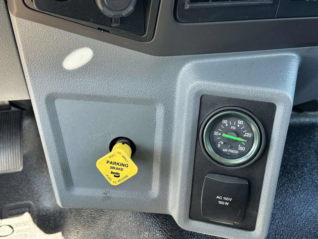 Used 2021 Ford F650 2WD Regular Cab Super Duty image 20