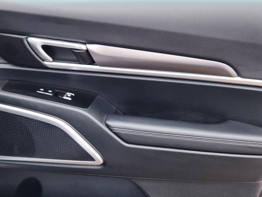Certified 2024 Kia Telluride S w/ S Sunroof Package image 19