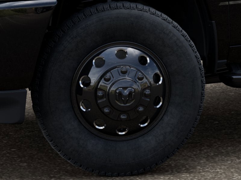 New 2026 RAM 3500 Laramie AWD/4WD image 27