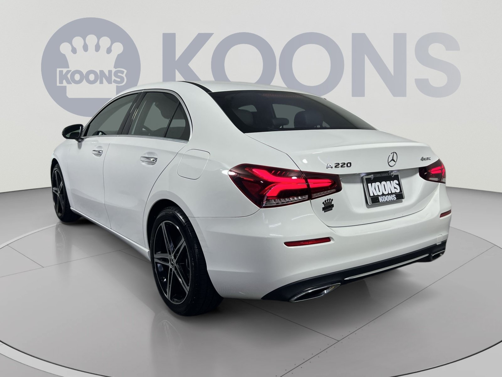 Used 2019 Mercedes-Benz A 220 4MATIC image 4
