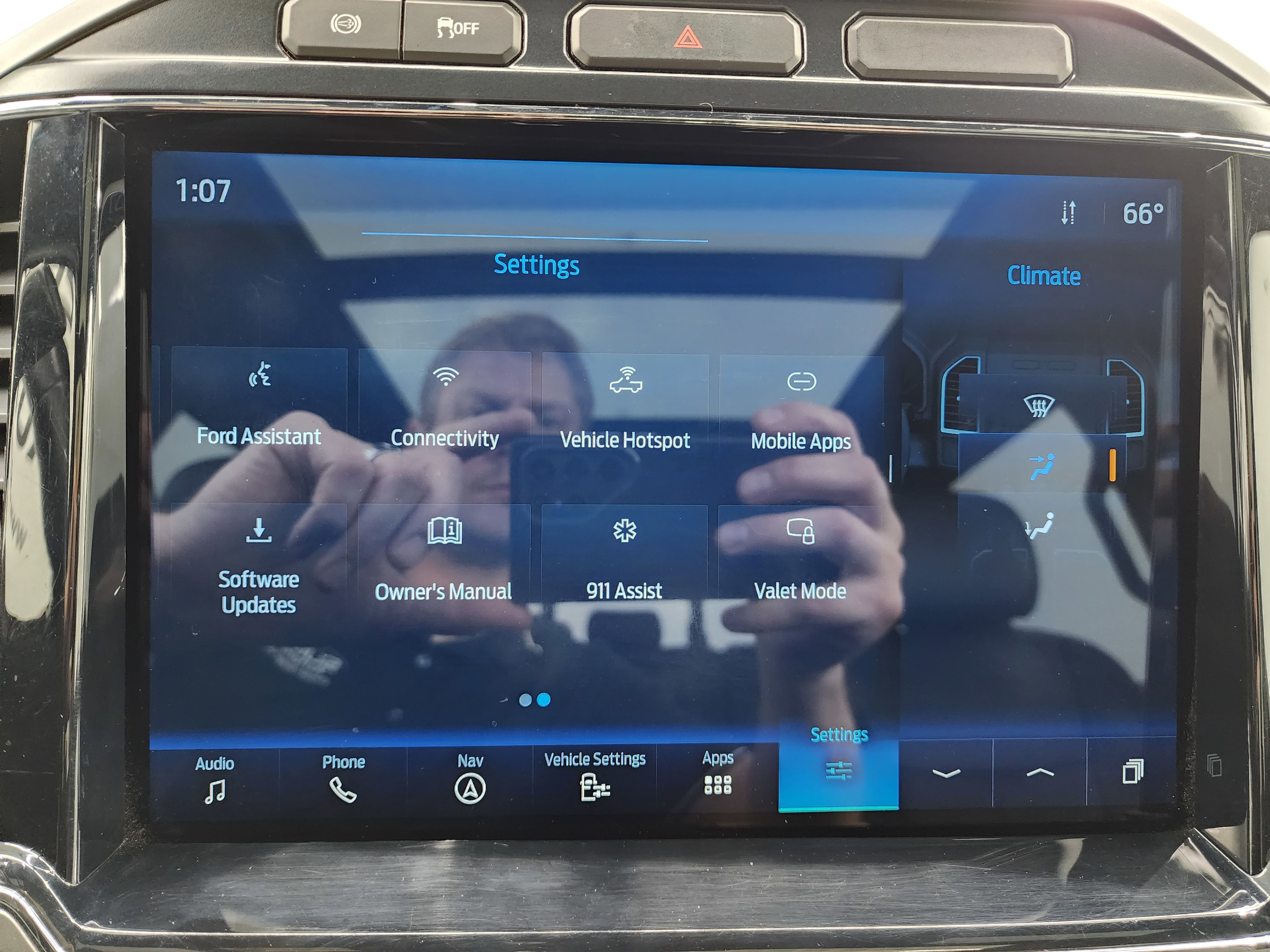 Used 2022 Ford F350 Lariat image 56