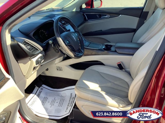 Used 2016 Lincoln MKX Select w/ Select Plus Package FWD image 17