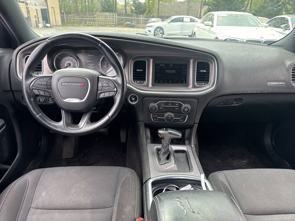 Used 2019 Dodge Charger SXT image 8