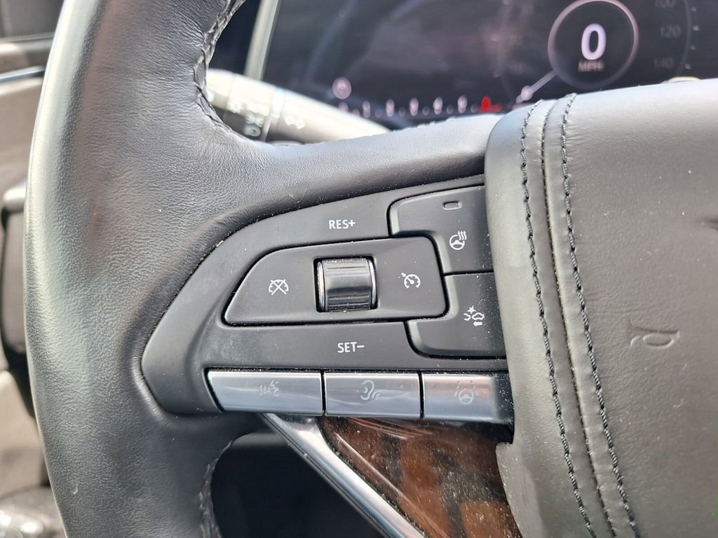 Certified 2023 Cadillac Escalade ESV Sport Platinum w/ Heavy-Duty Trailer Package image 19