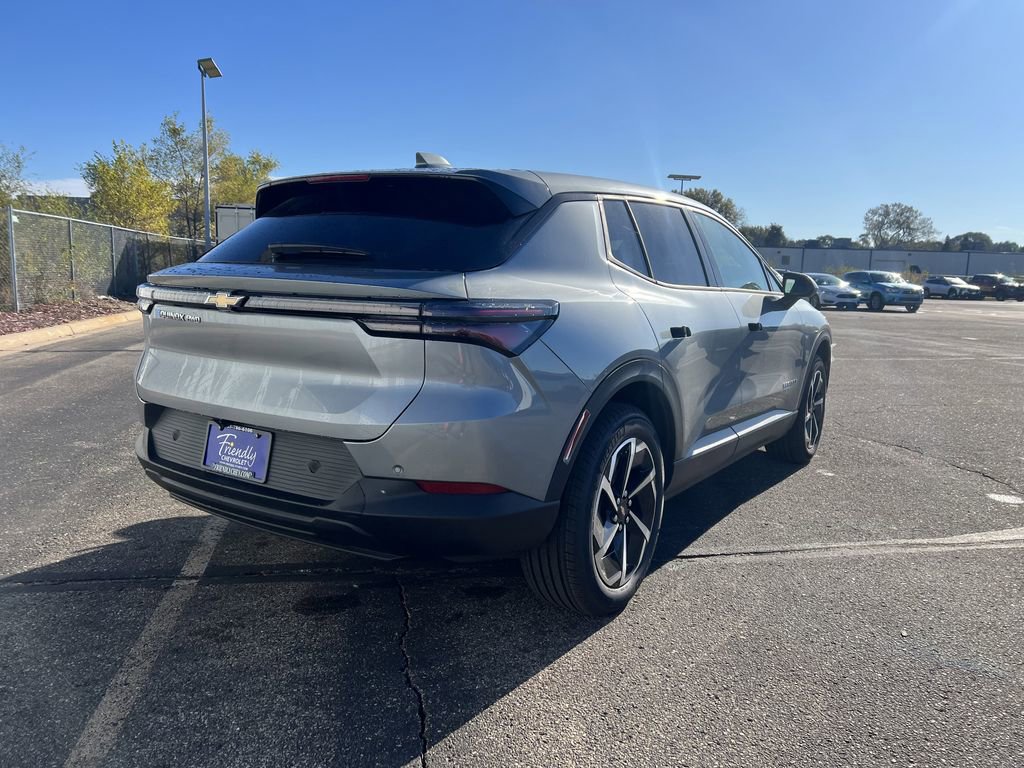 New 2026 Chevrolet Equinox EV LT w/ Comfort Package image 3