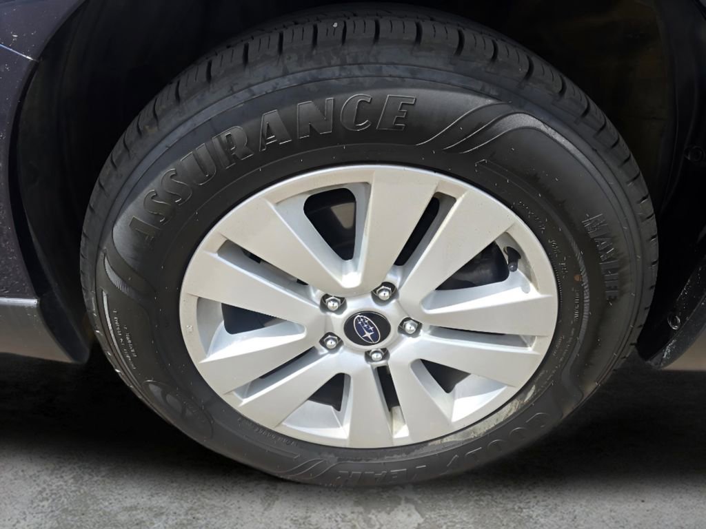 Used 2018 Subaru Outback 2.5i Premium image 9