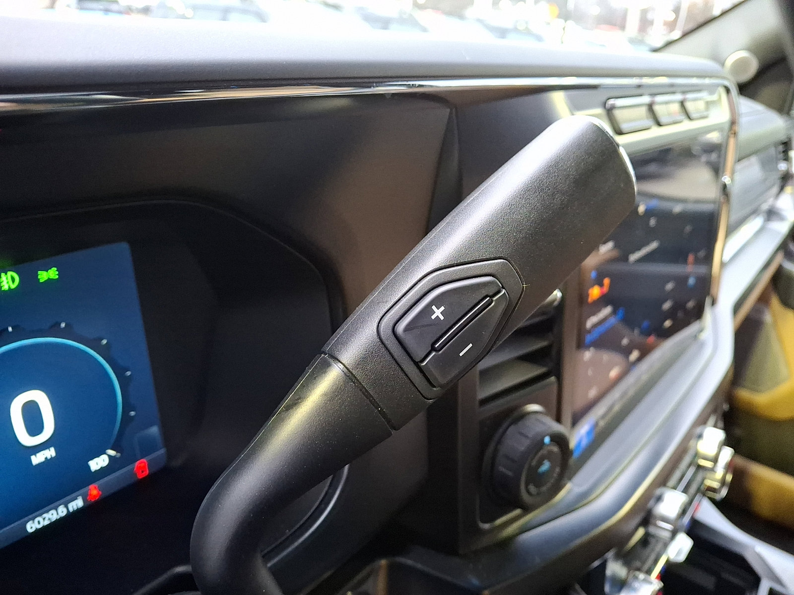 Certified 2023 Ford F250 Lariat w/ Lariat Ultimate Package image 22