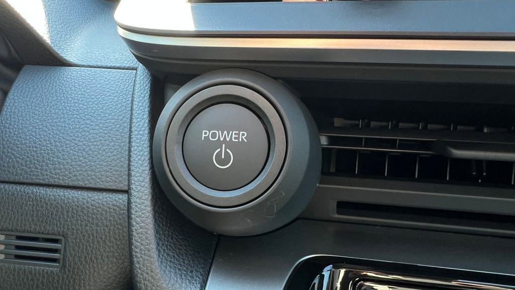 New 2026 Toyota Prius LE FWD image 25