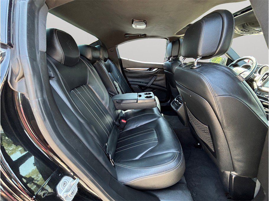 Used 2017 Maserati Ghibli image 30