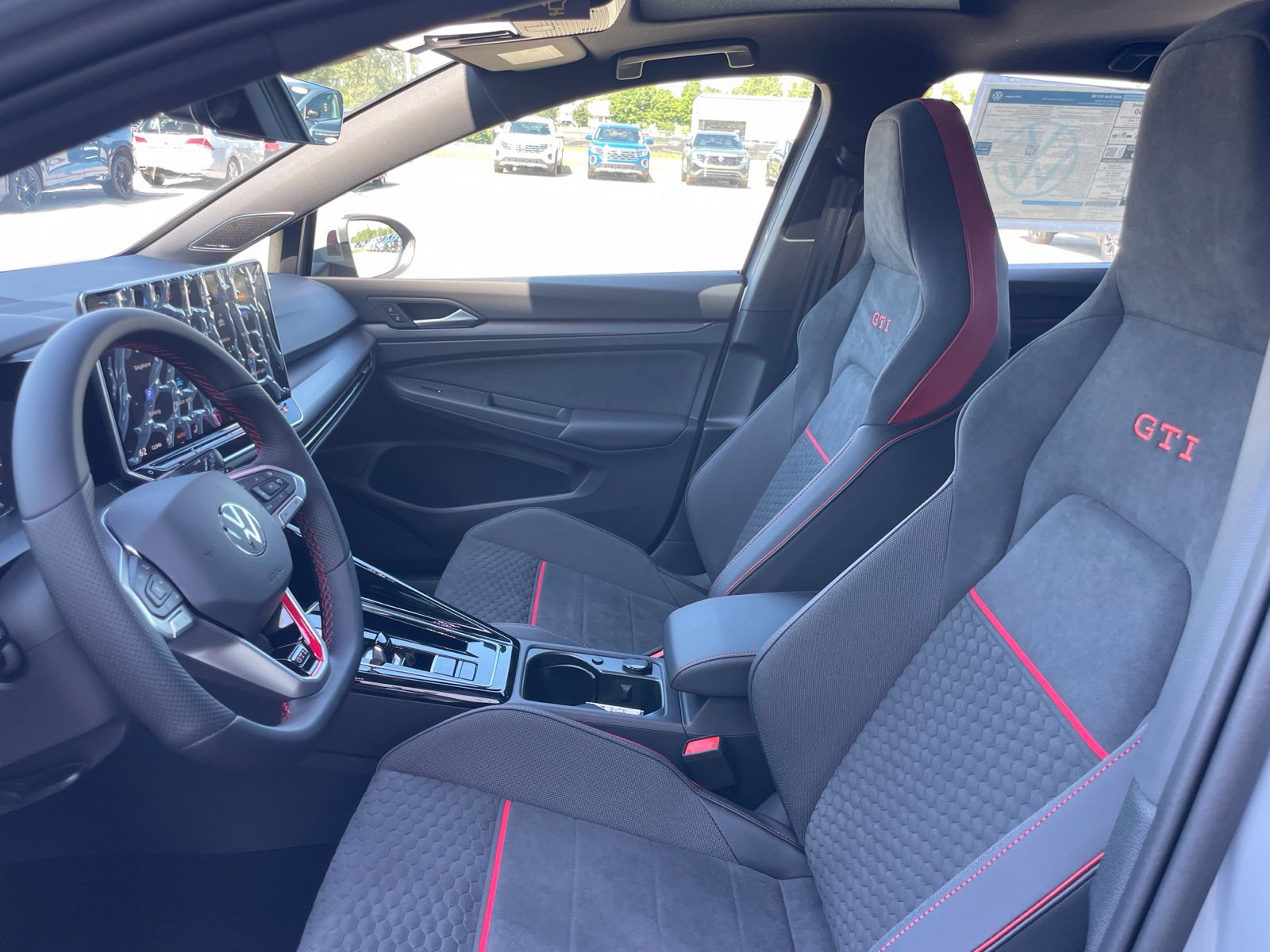 New 2026 Volkswagen GTI SE FWD image 19