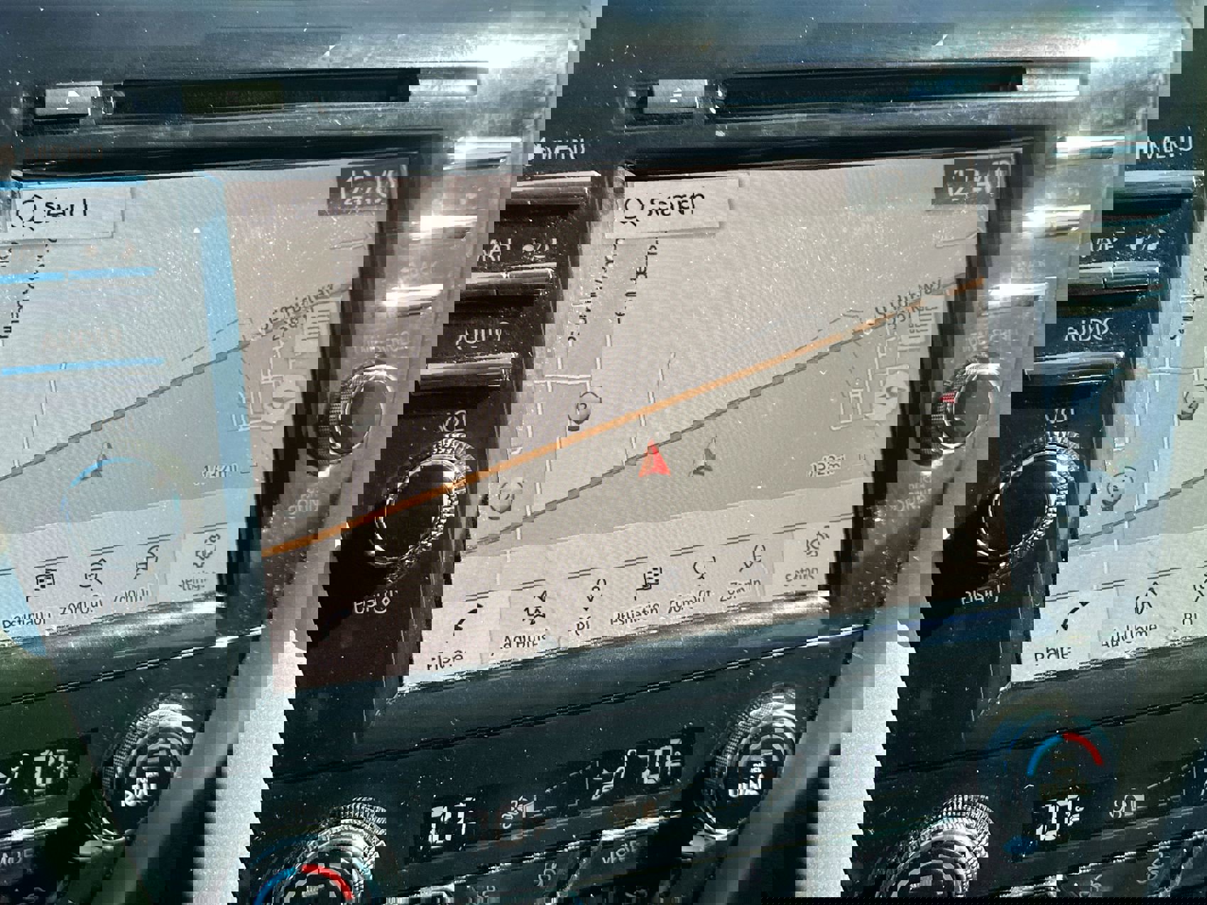 Used 2024 Nissan Murano SL image 18