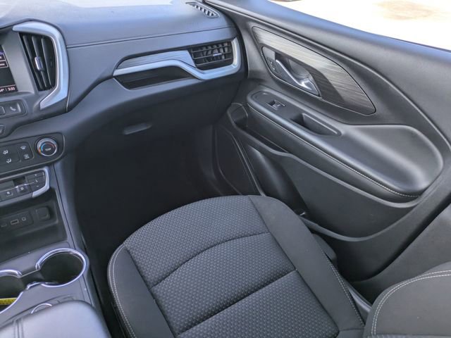 Used 2024 GMC Terrain SLE image 19