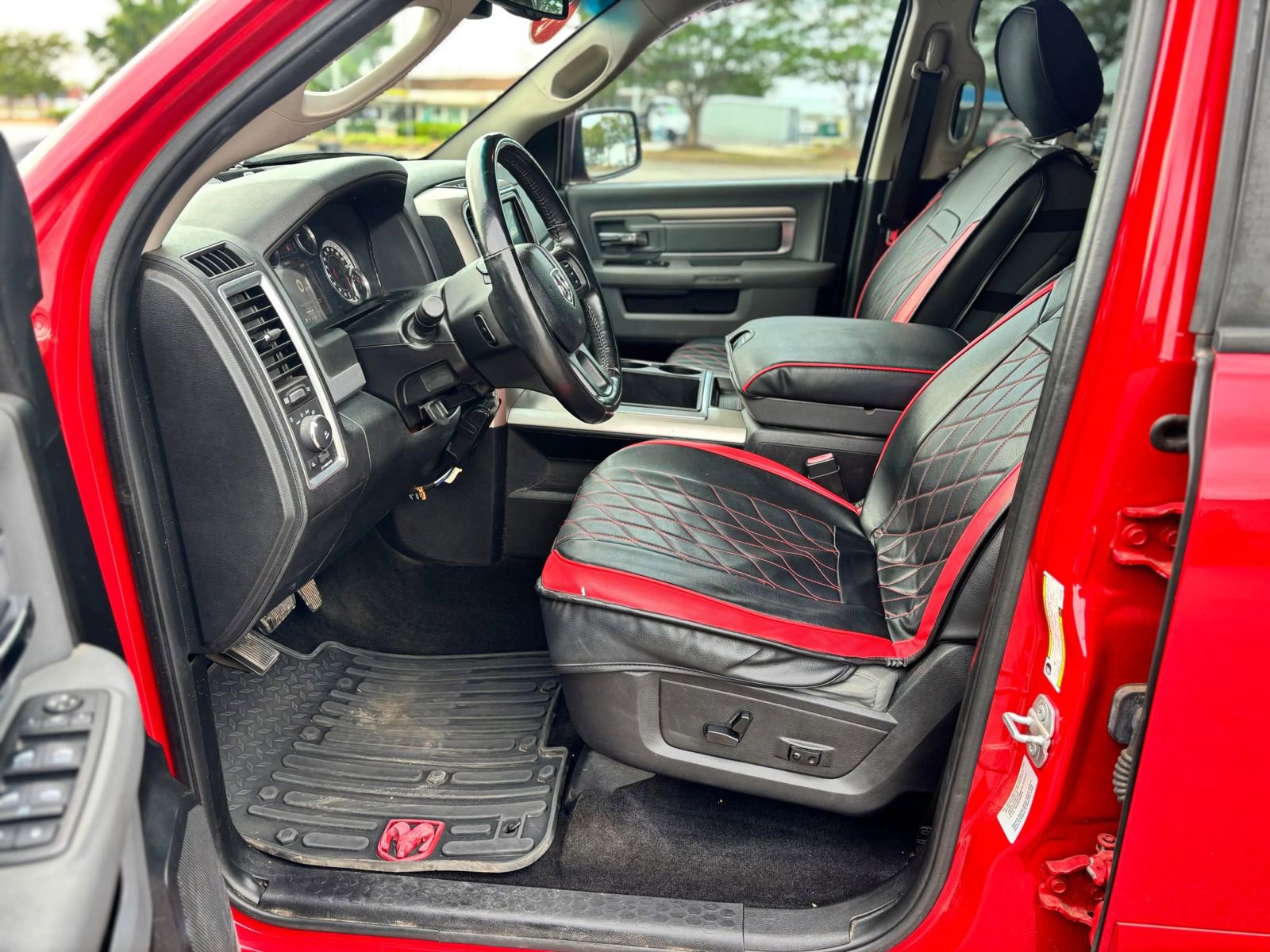 Used 2015 RAM 1500 Big Horn AWD/4WD image 11
