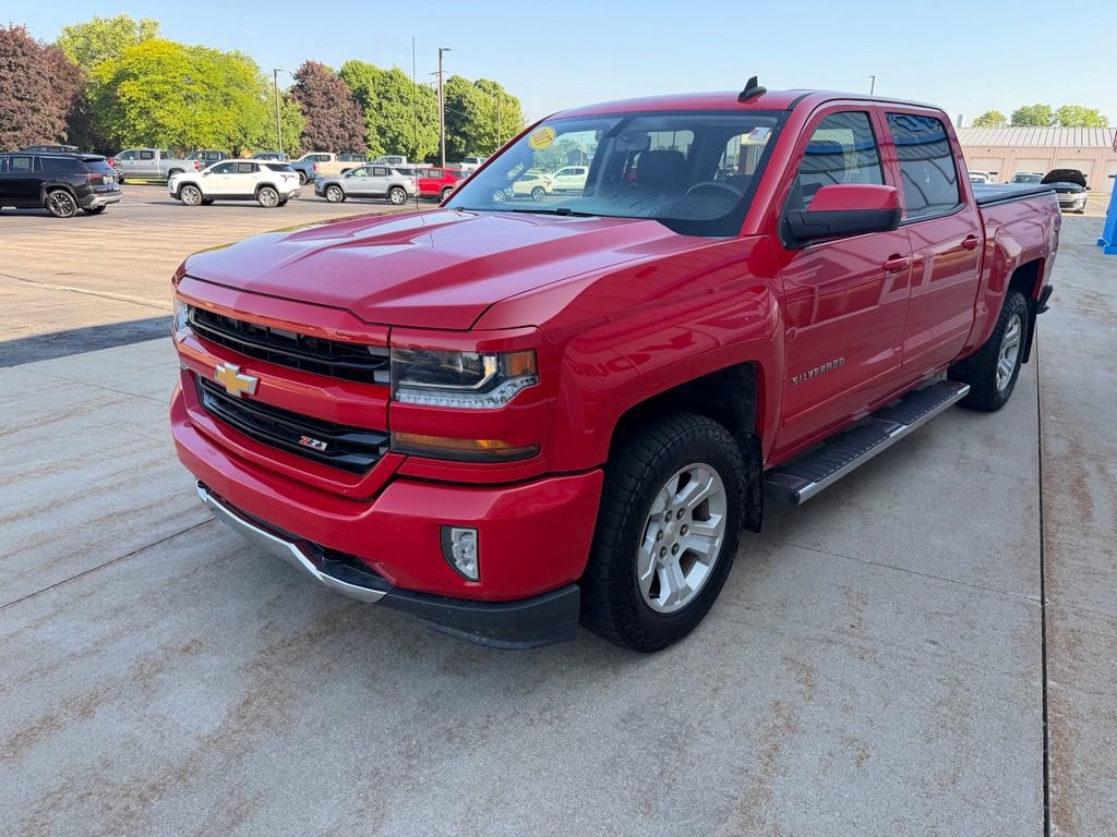 Used 2017 Chevrolet Silverado 1500 LT w/ All Star Edition AWD/4WD image 7
