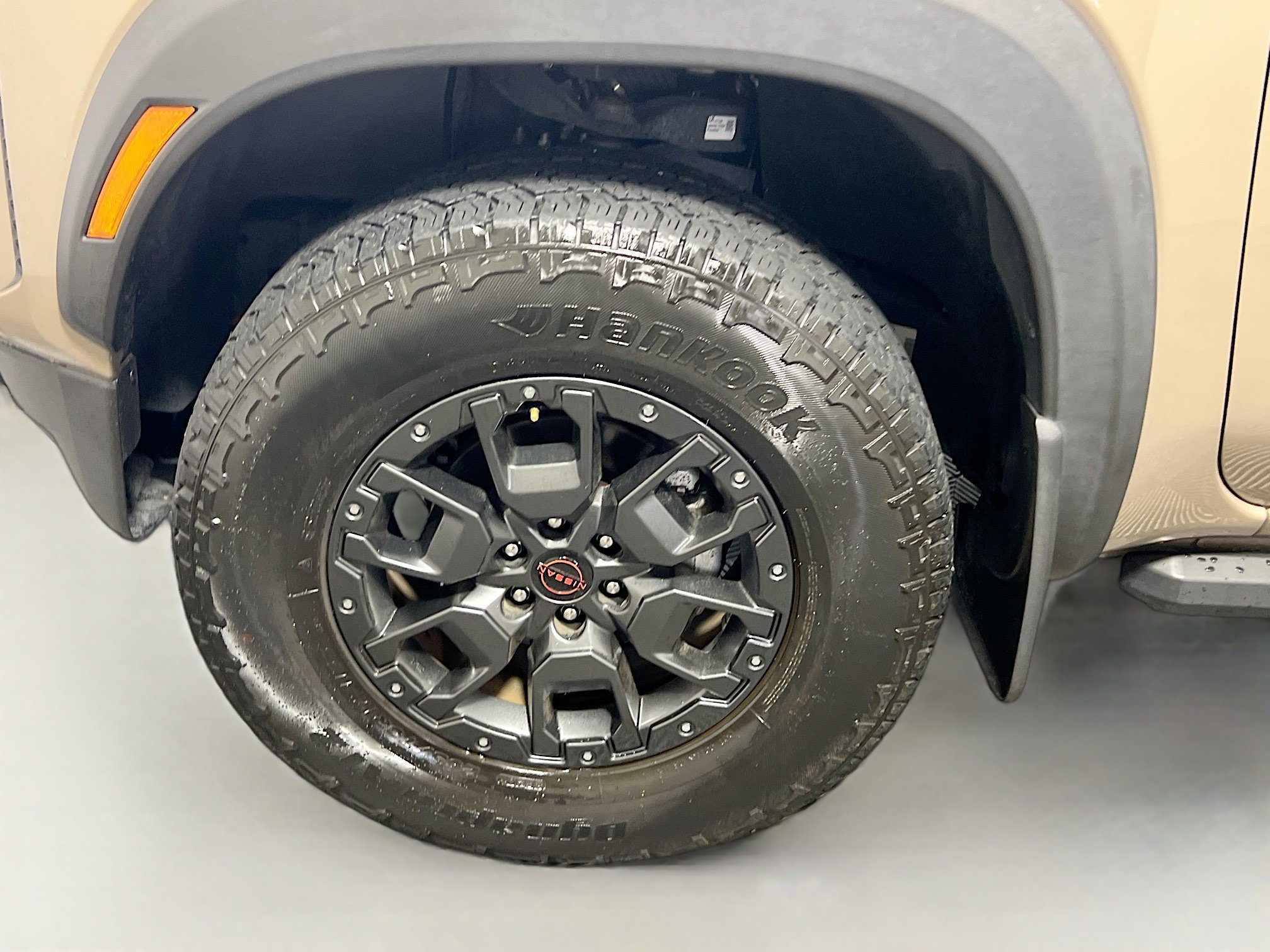 Used 2023 Nissan Frontier Pro-X w/ Pro-X Premium Package image 13