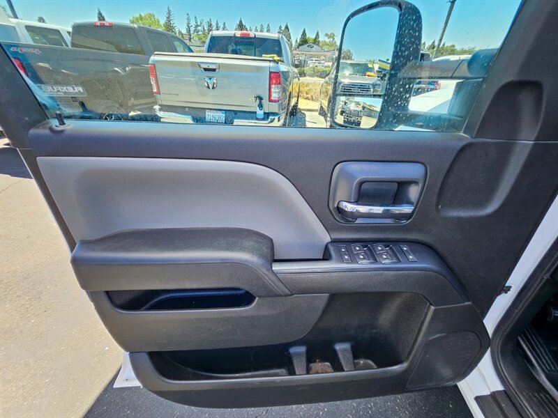 Used 2016 Chevrolet Silverado 3500 W/T AWD/4WD image 19