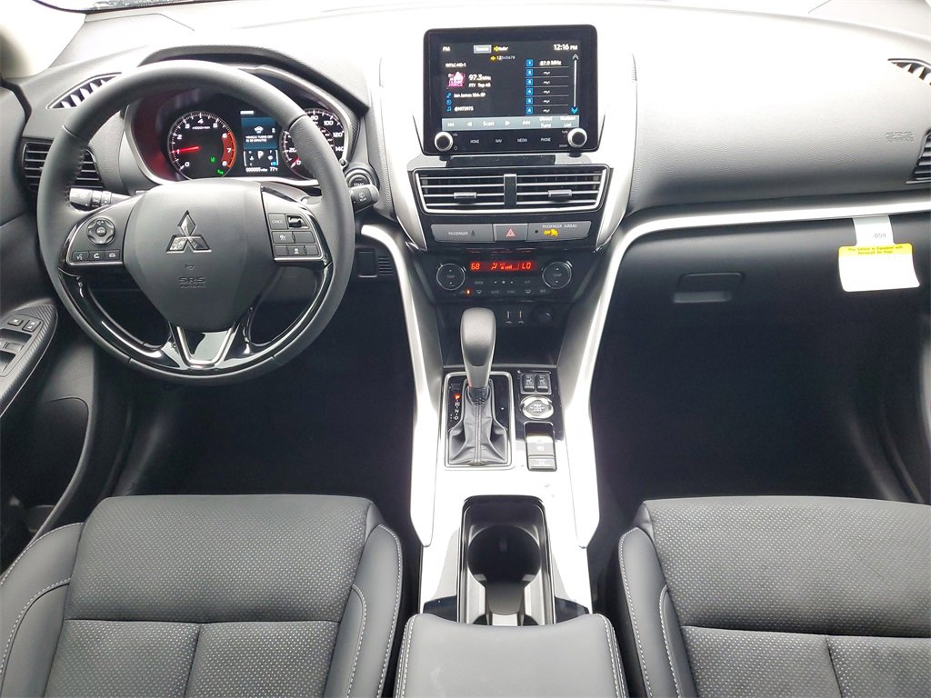 New 2025 Mitsubishi Eclipse Cross SE image 9