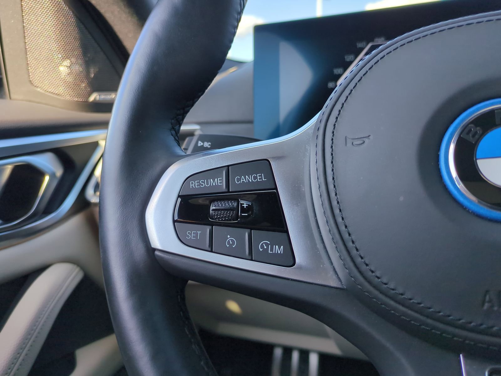 Certified 2023 BMW i4 eDrive40 w/ M Sport Package image 18