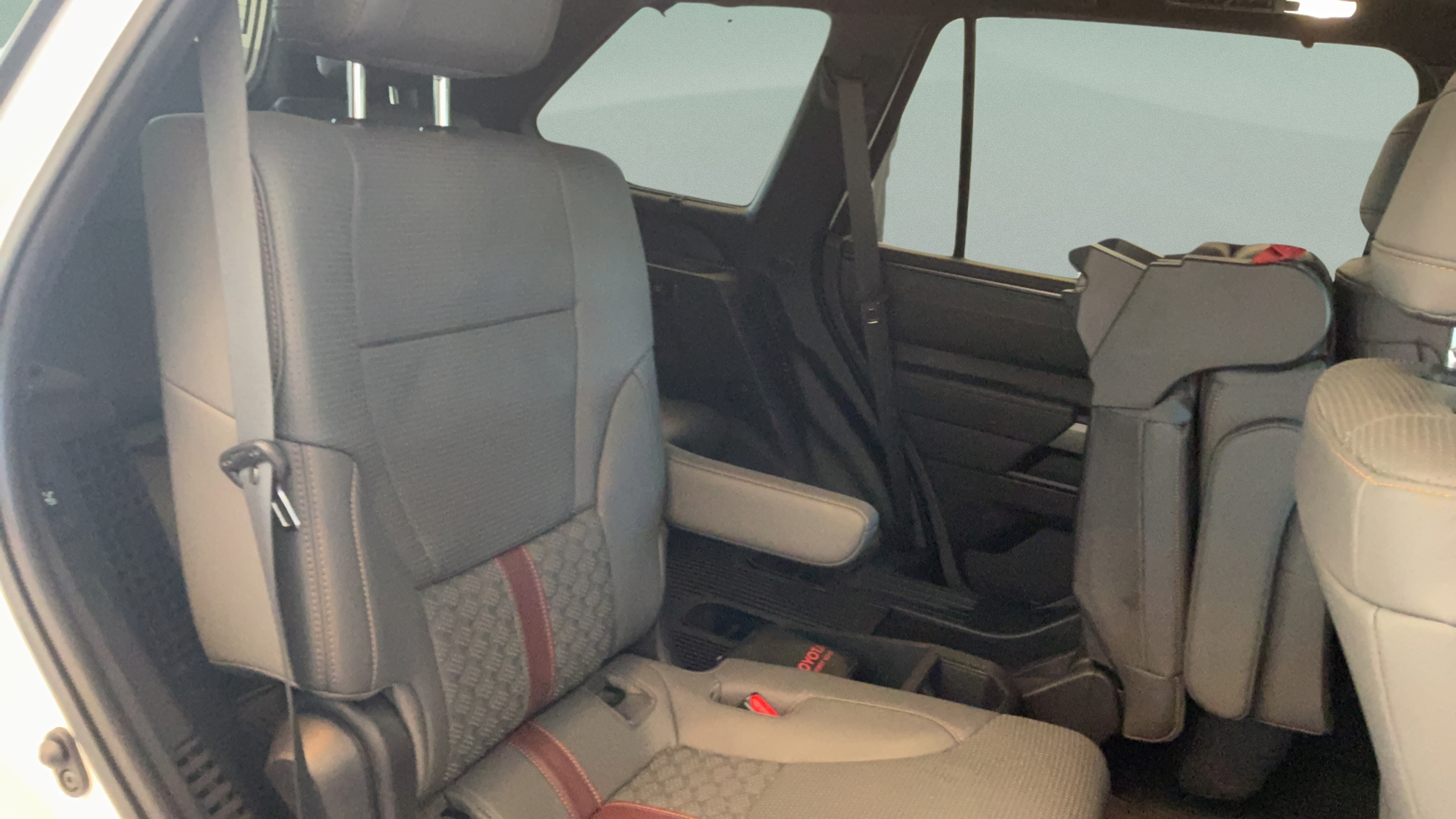 Certified 2026 Toyota Sequoia Capstone AWD/4WD image 34