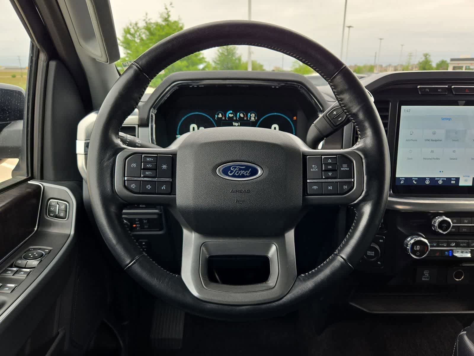 Used 2021 Ford F150 Lariat w/ Trailer Tow Package AWD/4WD image 20