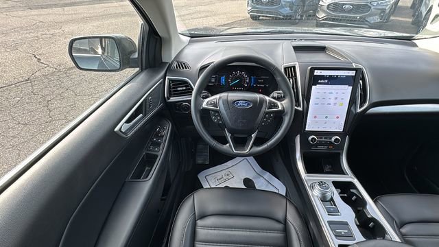 Certified 2024 Ford Edge SEL w/ Convenience Package image 13