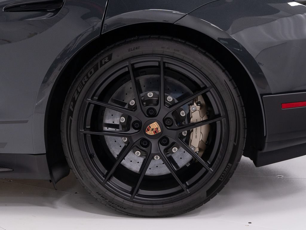 Used 2025 Porsche Taycan Turbo GT AWD/4WD image 40
