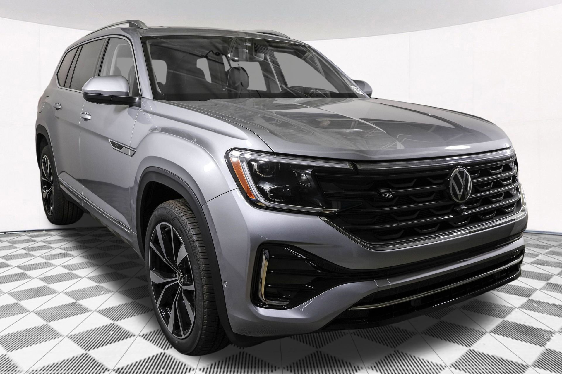 New 2026 Volkswagen Atlas SEL Premium R-Line image 9