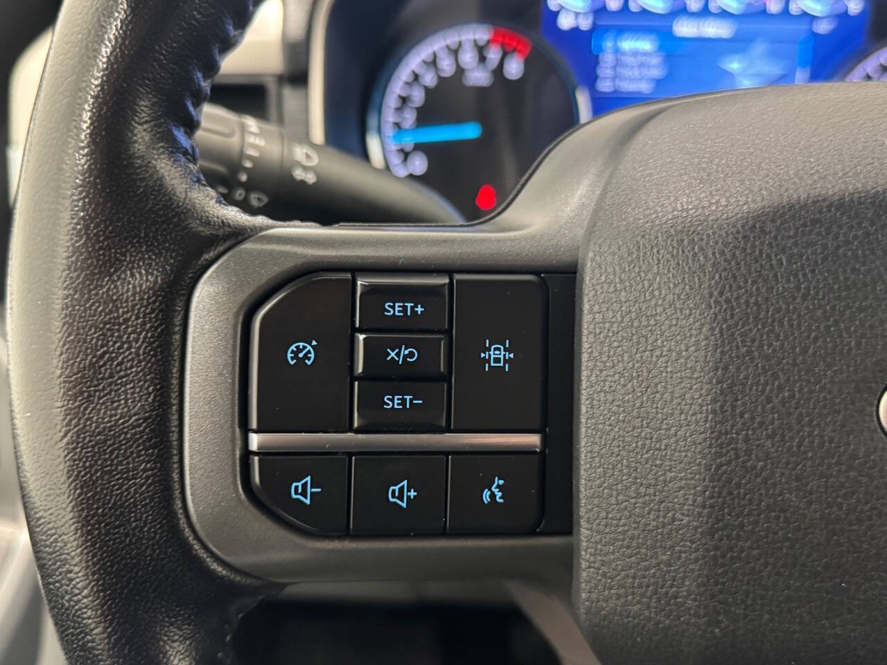 Used 2021 Ford F150 XLT w/ Equipment Group 301A Mid AWD/4WD image 28