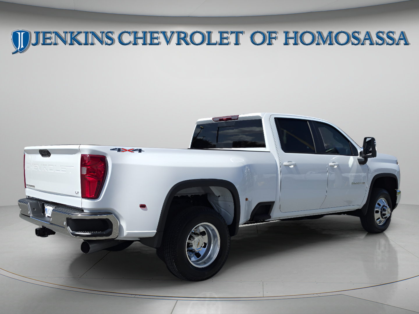 New 2026 Chevrolet Silverado 3500 LT w/ Safety Package AWD/4WD image 4