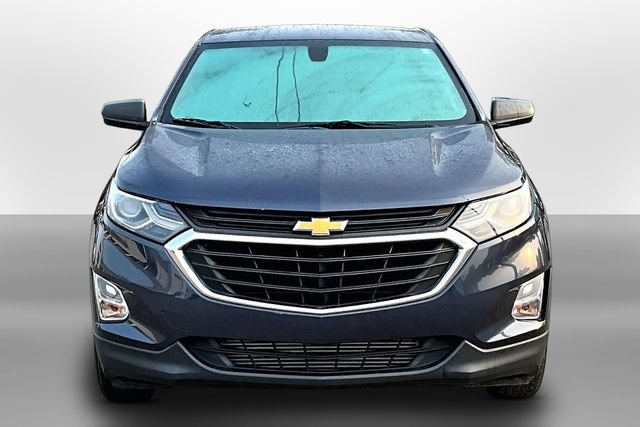 Used 2019 Chevrolet Equinox LS w/ LS Convenience Package AWD/4WD image 2