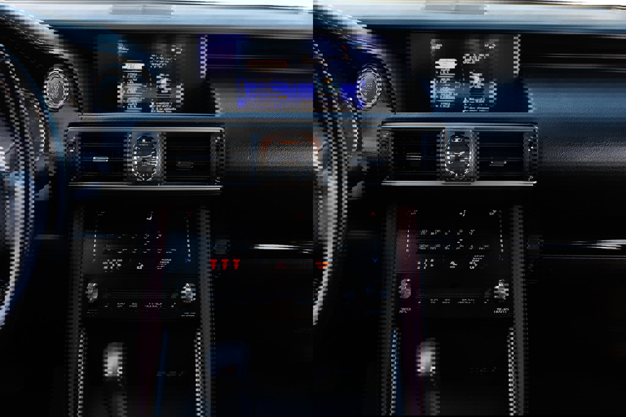 Used 2017 Lexus IS 200t image 41