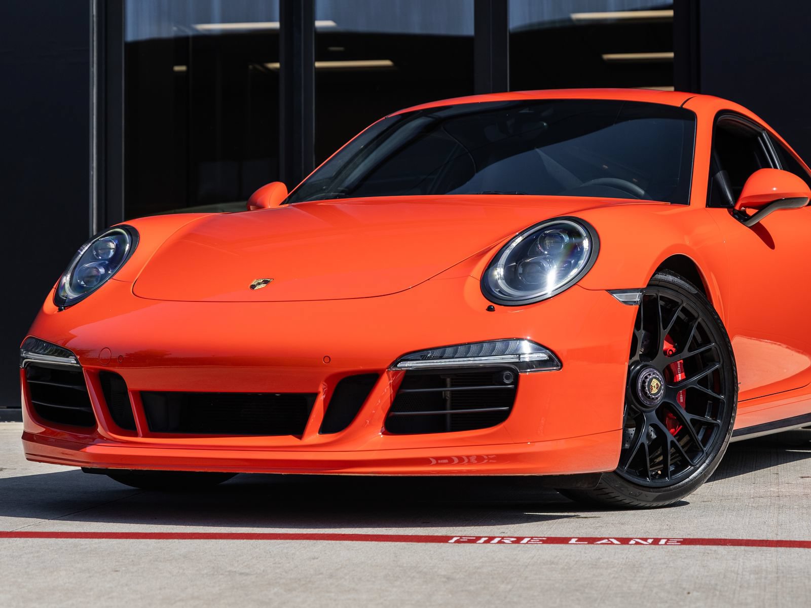 Certified 2016 Porsche 911 Carrera GTS RWD image 7