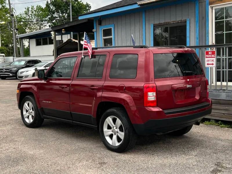 Used 2015 Jeep Patriot Sport w/ Power Value Group FWD image 8
