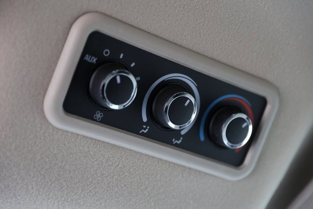 New 2024 Chevrolet Express 2500 image 8