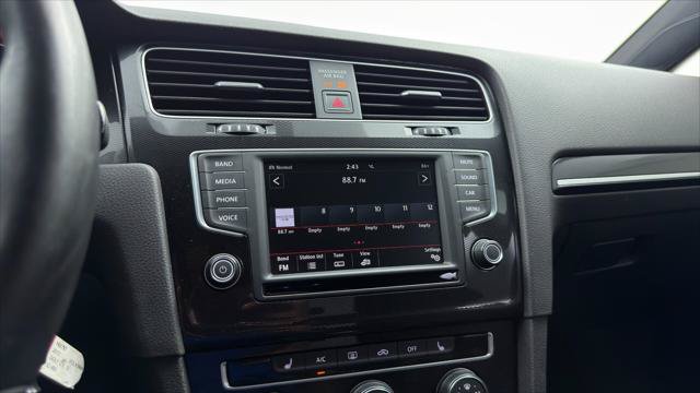 Used 2017 Volkswagen GTI S FWD image 29
