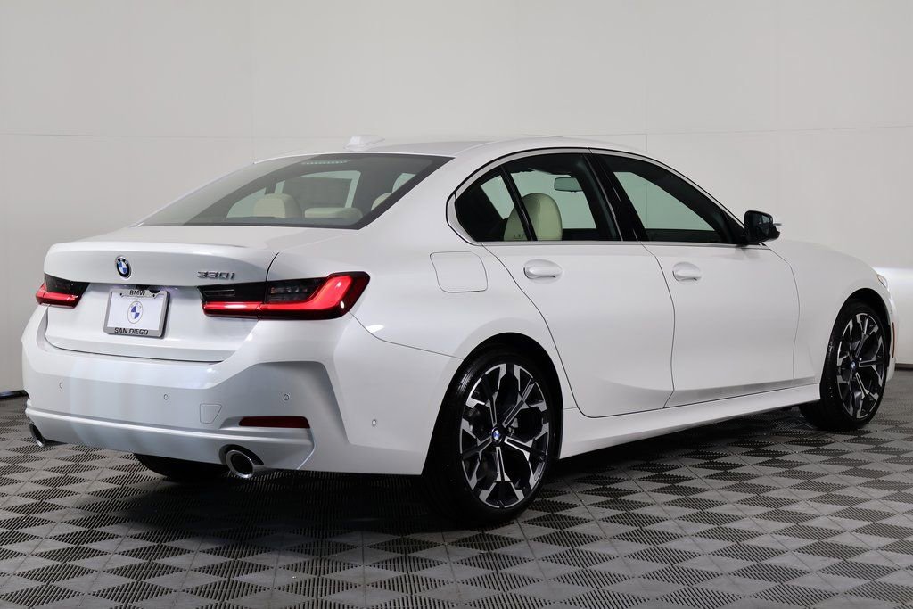 New 2026 BMW 330i Sedan w/ Convenience Package image 2