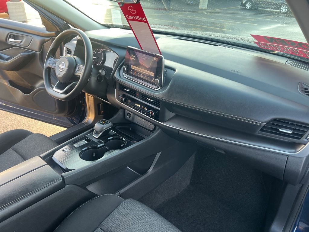 Certified 2024 Nissan Rogue SV image 22