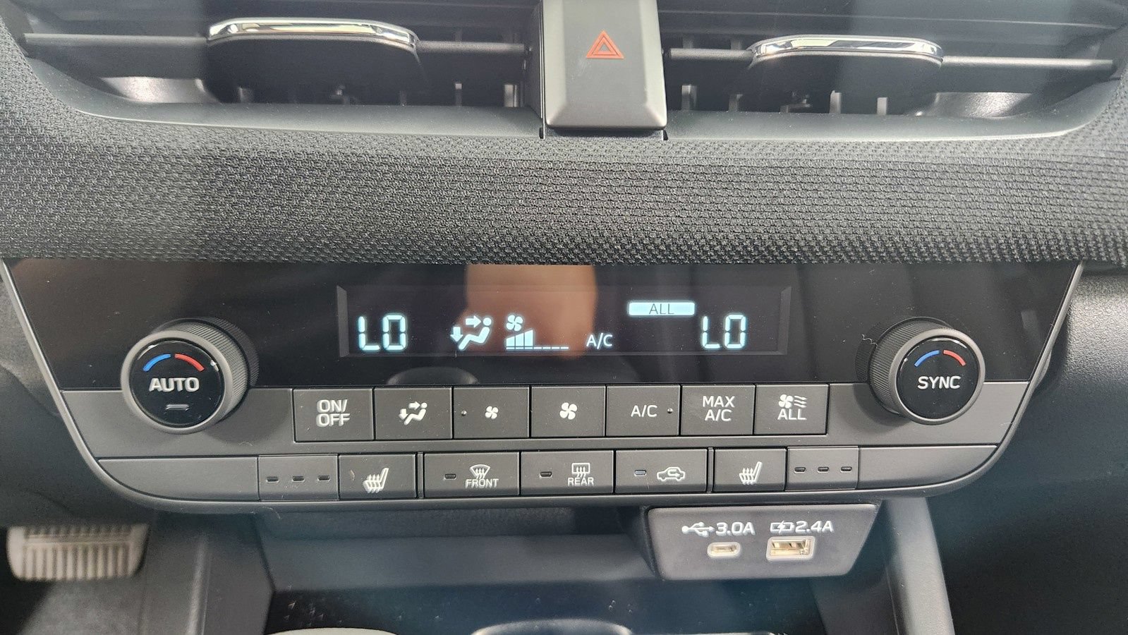 New 2026 Subaru Outback Premium AWD/4WD image 28