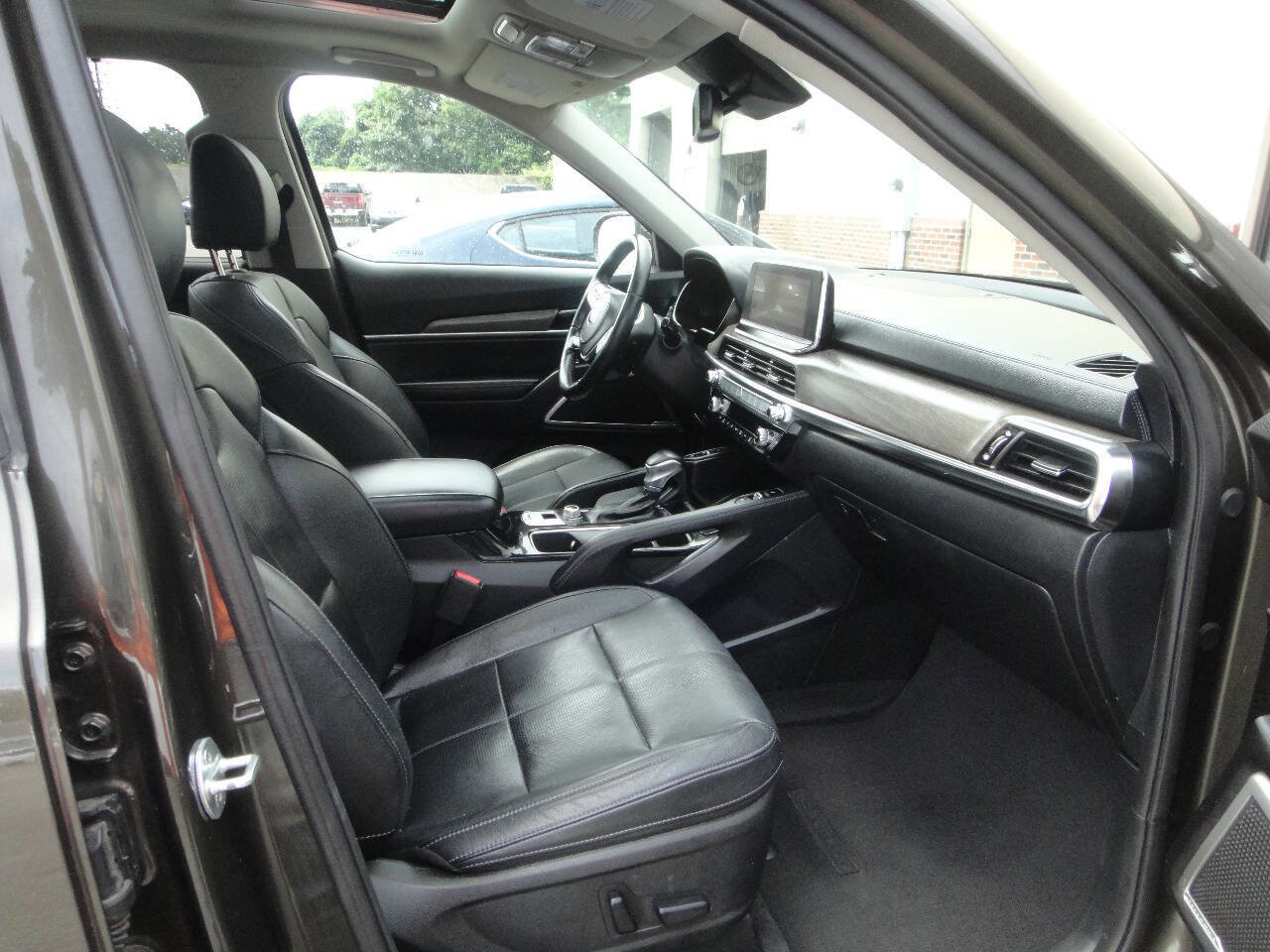 Used 2020 Kia Telluride EX image 15