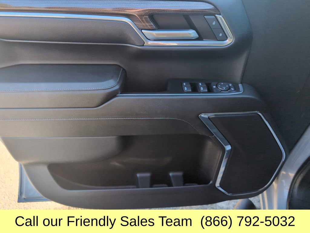 Used 2024 Chevrolet Silverado 1500 LT image 13