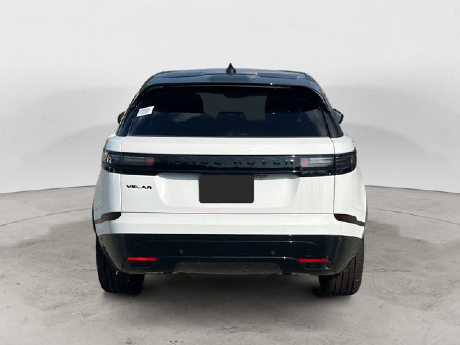 New 2025 Land Rover Range Rover Velar Dynamic SE image 5