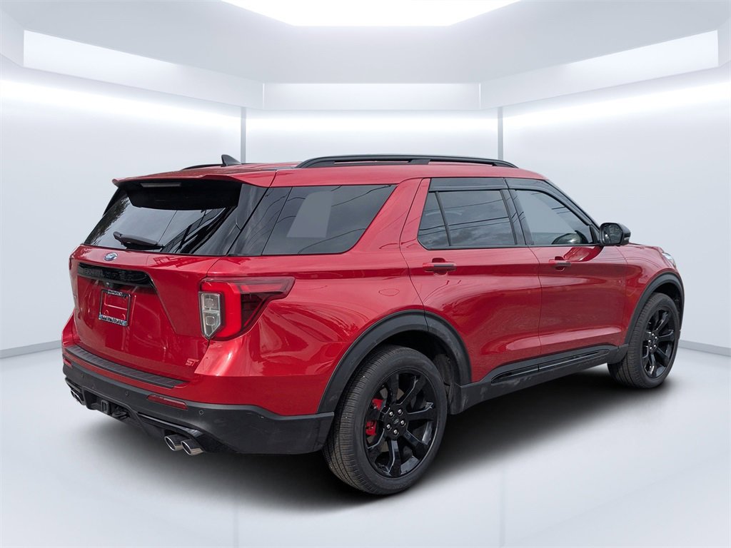 Used 2023 Ford Explorer ST w/ Equipment Group 401A image 3