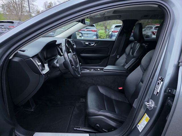 Used 2021 Volvo V60 T5 Cross Country AWD/4WD image 17