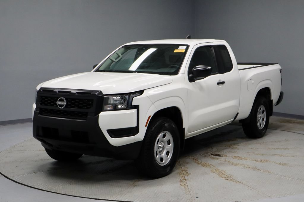 Certified 2025 Nissan Frontier S AWD/4WD image 7
